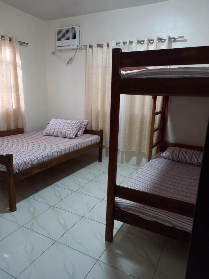 Hotel Czarina Transient House Alaminos Exterior foto